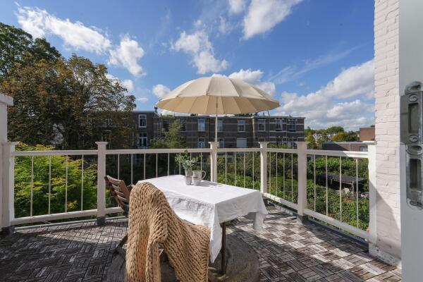 photo 34 Graadt van Roggenstraat 14