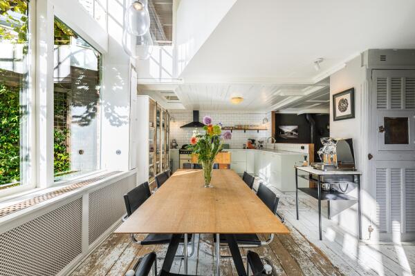 photo 19 Hilleniussingel 25