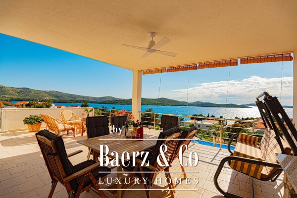 photo 14 Šibenik, Žaborić, beautiful house with a swimming pool and panoramic sea view, 438 m²