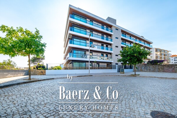 photo 6 4 bedroom flat with private garden, in Parede