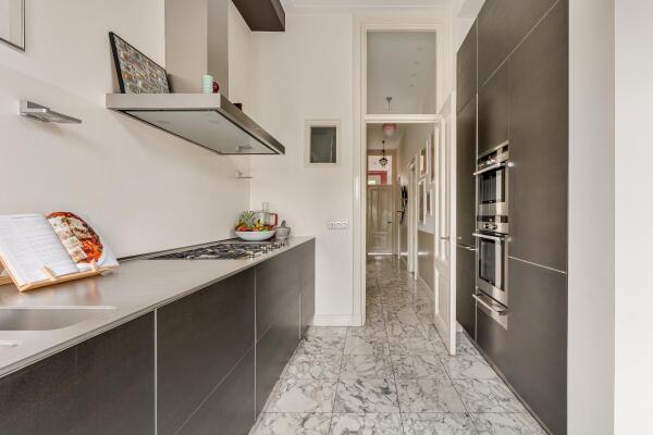 photo 26 Vossiusstraat 44 2