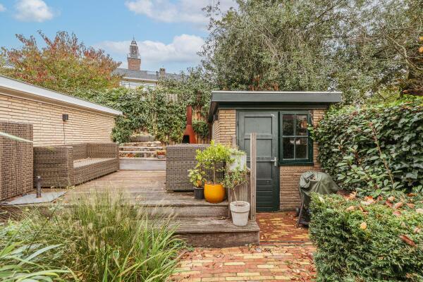 photo 12 Diepenbrockstraat 22