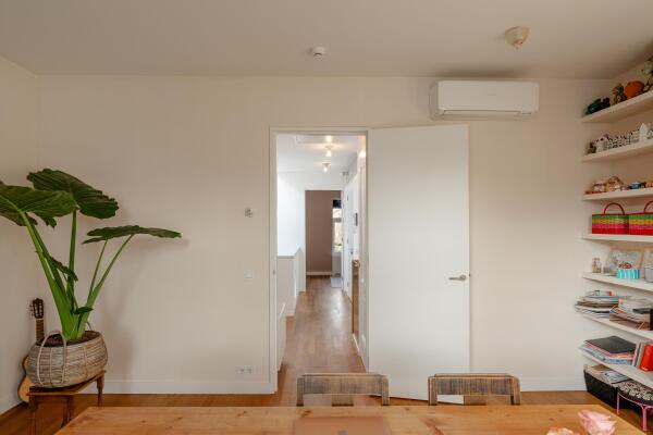 photo 36 Van Breestraat 45