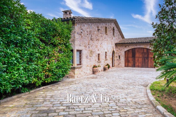 photo 1 Carrer Mestre d´Aixa 