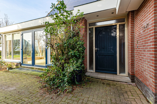 photo 35 Adam en Atze strjitte 8