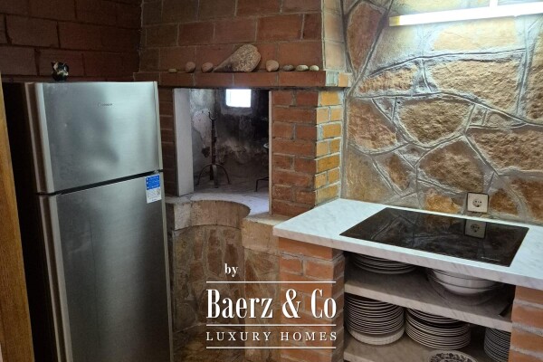 photo 16 Brač, Milna - semi-detached stone house with restaurant, first row to the sea