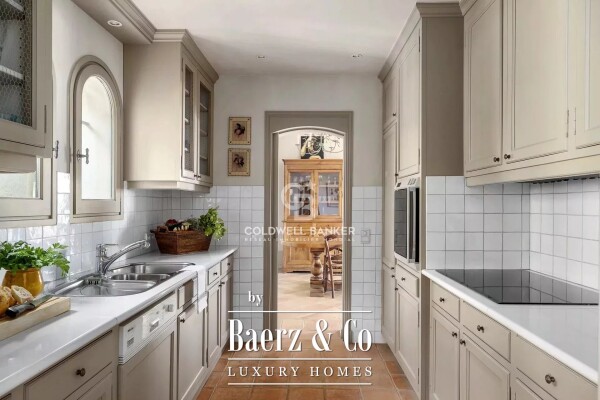 photo 3 Beautiful provençal villa with Seaview