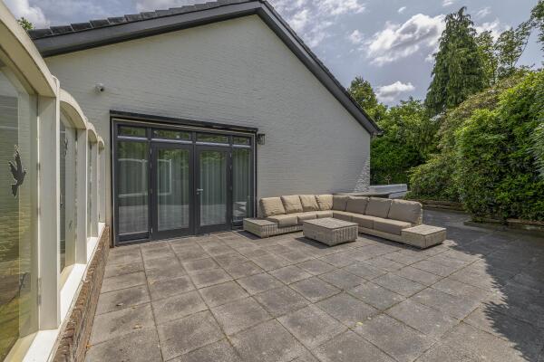 photo 46 Parallelweg 2