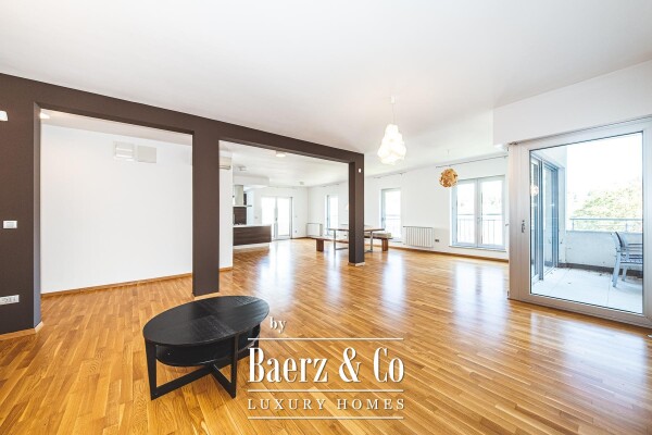 photo 5 Zagreb, Jelenovac, spacious three bedroom apartment with balcony with 2 garage, 202 m²