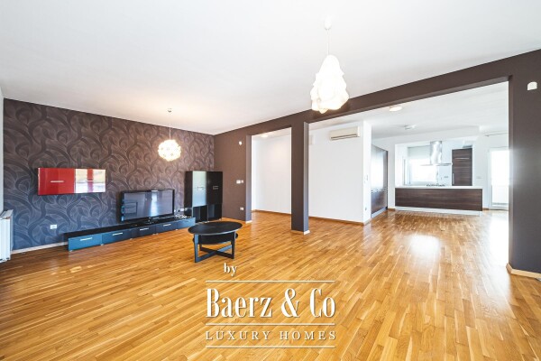 photo 6 Zagreb, Jelenovac, spacious three bedroom apartment with balcony with 2 garage, 202 m²