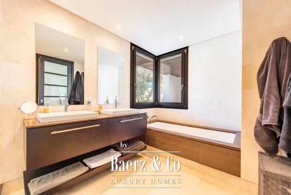 photo 26 Beautiful luxury home in Sotogrande, Sotogrande Alto - Hacienda de Valderrama