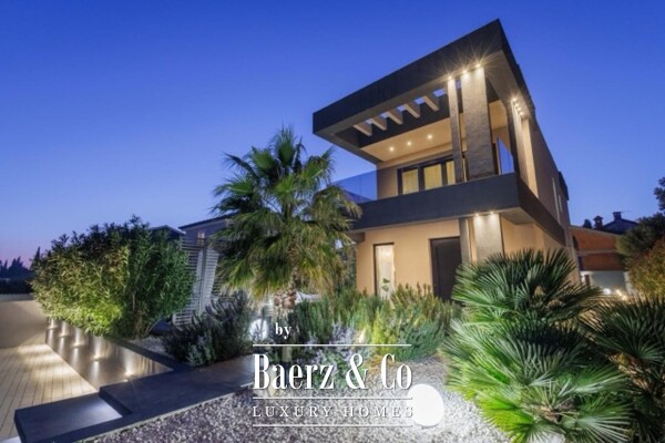 photo 1 Premantura, a unique and elegant villa with a swimming pool on a large landscaped garden