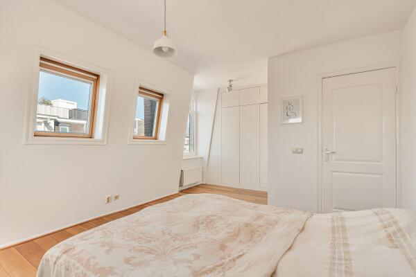 photo 18 Balthasar Floriszstraat 12 3