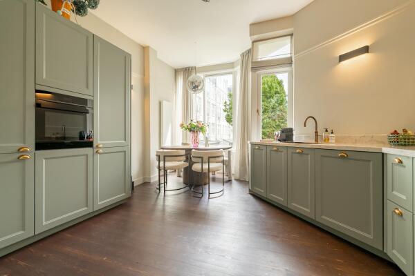photo 2 Lassusstraat 1 1