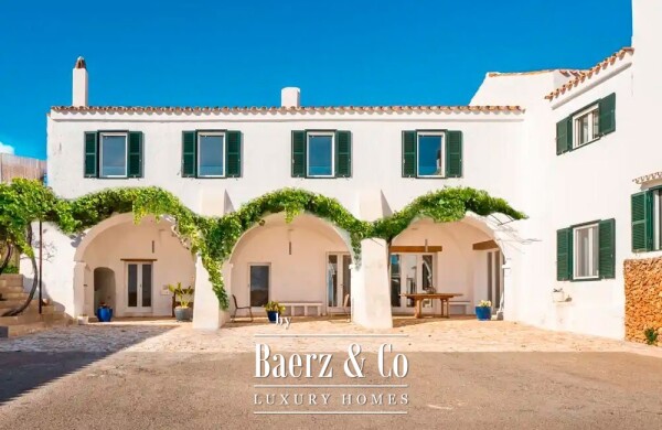 photo 3 FARMHOUSE WITH BREATHTAKING SEA VIEWS