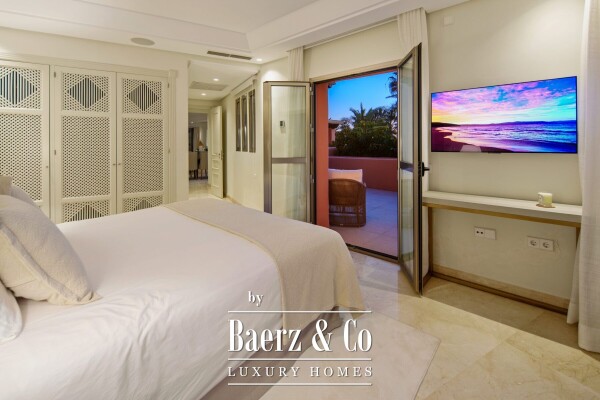 photo 22 Penthouse - Marbella East - Ref: 8717