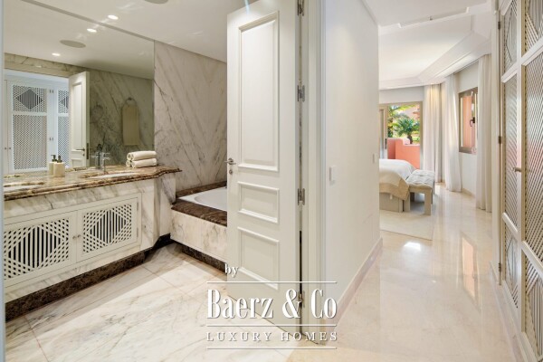 photo 58 Penthouse - Marbella East - Ref: 8717