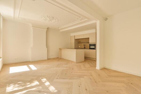 photo 1 Tweede Helmersstraat 8 2