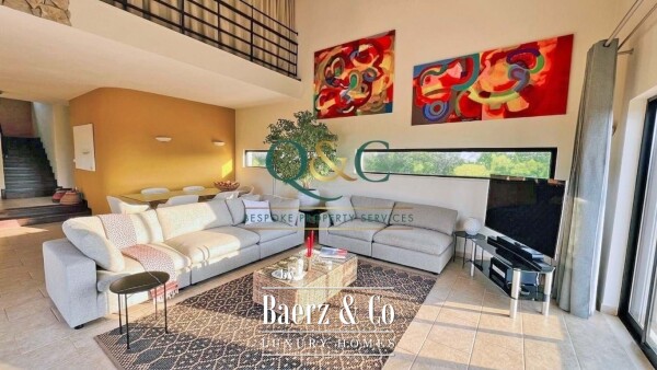 photo 1 Beautiful luxury home in São Brás de Alportel, Bico Alto