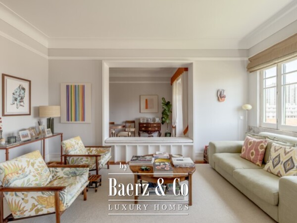 photo 1 Elegant Three-Bedroom Apartment Between Eduardo VII Park and Amoreiras