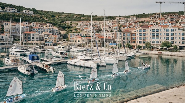 photo 10 Luxurious Studio Apartment on the Coast of Montenegro