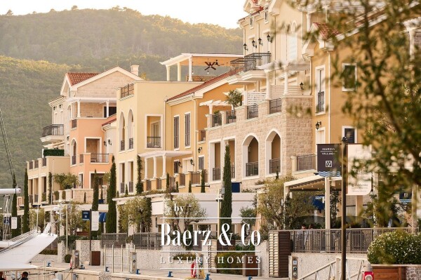 photo 12 Luxurious Studio Apartment on the Coast of Montenegro