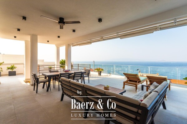 photo 1 Okrug Donji, unique villa with panoramic sea view