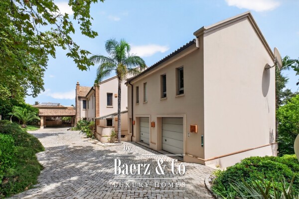 photo 2 Beautiful luxury home in Sotogrande, Sotogrande Alto - Zona C
