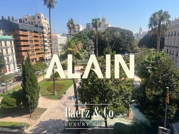 photo 1 Beautiful luxury home in Valencia, Sant Francesc