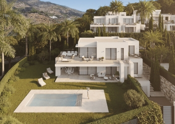 Four-Bedroom Villa with Private Elevator and Sea Views, Mijas
