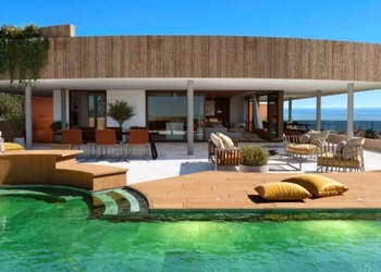 Bright Deluxe Apartment with Sea View Terrace