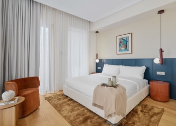 One Bedroom Apartment